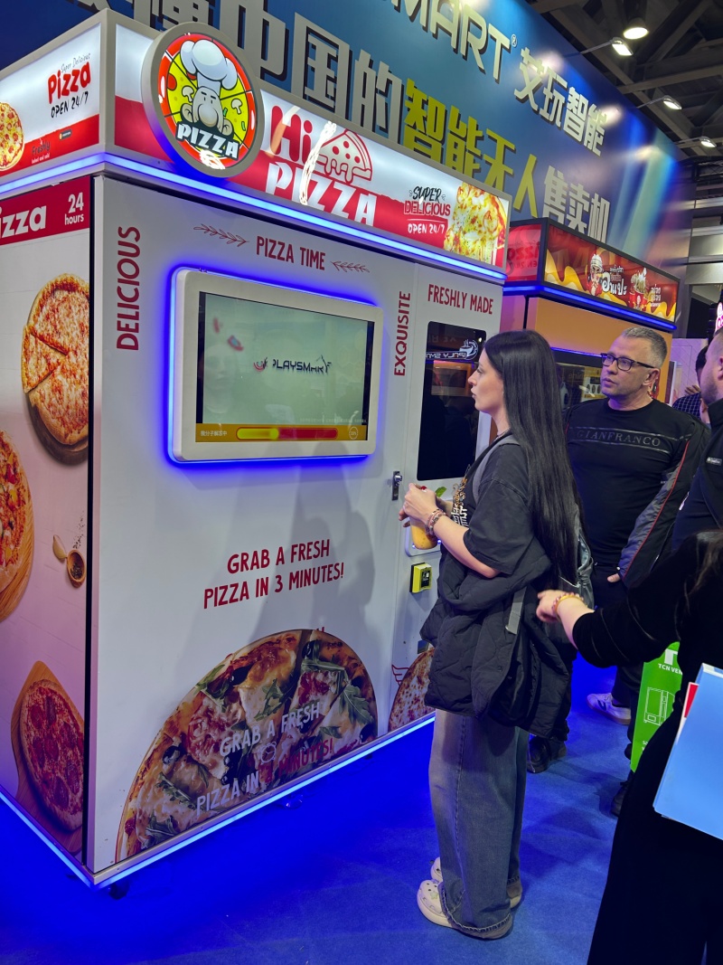 aw-013a-32-touch-screen-pizza-vending01.jpg aw-013a-32-touch-screen-pizza-vending01.jpg