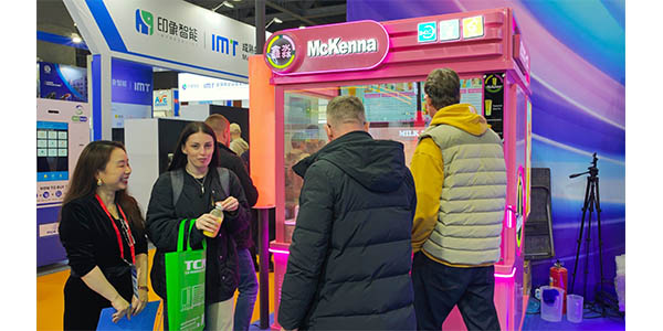 smart-technology-opens-a-new-path-for-milk-tea03.jpg smart-technology-opens-a-new-path-for-milk-tea03.jpg
