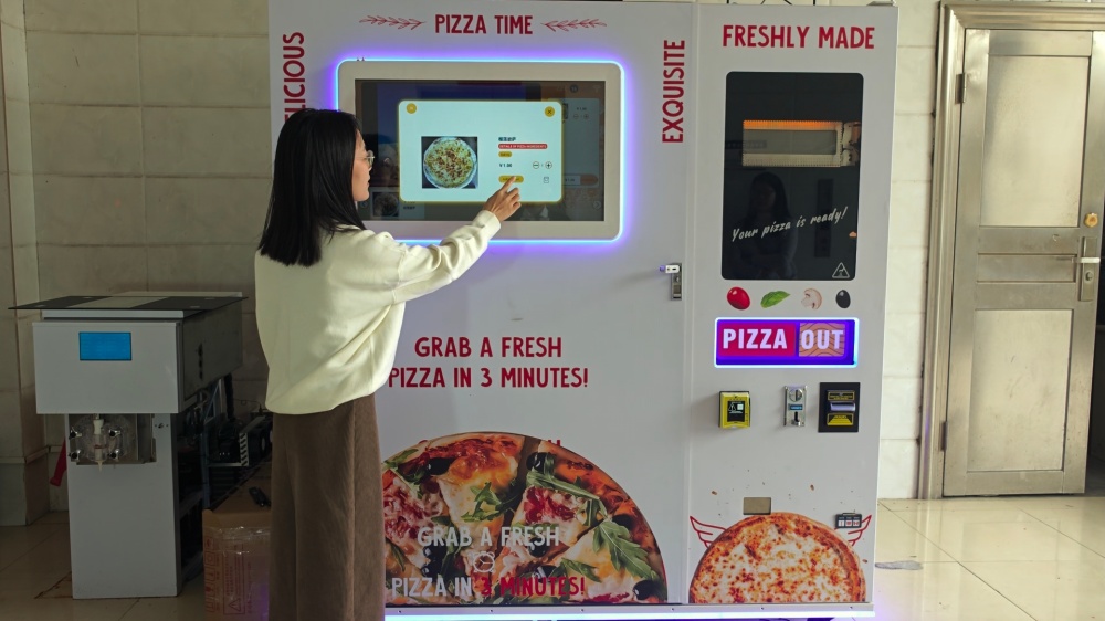 high-tech-pizza-making-a-smart-pizza-machine03.jpg high-tech-pizza-making-a-smart-pizza-machine03.jpg